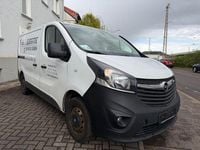 Gebraucht Opel Vivaro 120 PS (88 kW) 2017 Weiß Van / Kleinbus