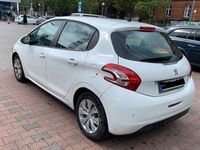 gebraucht Peugeot 208 Active, 2013