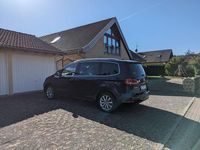 Gebraucht VW Sharan Highline 177 PS (130 kW) 2019 Blau Van / Kleinbus