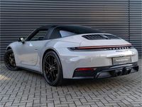Neu Porsche 911 Targa 4 541 PS (397 kW) 2025 Grau Cabrio
