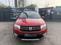 Gebraucht Dacia Sandero Prestige 90 PS (66 kW) 2014 Rot Limousine