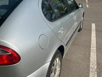 Second-hand Seat Leon 105 CP (77 kW) 2001 Argintiu Hatchback