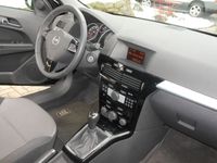 Gebraucht Opel Astra GTC 90 PS (66 kW) 2010 Schwarz metallic Limousine