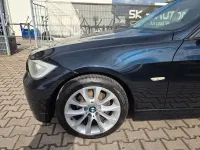 Gebraucht BMW 318 143 PS (105 kW) 2008 Blau Limousine