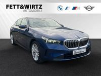 Gebraucht BMW 520 Sport Line 208 PS (152 kW) 2024 Phytonicblau metallic Limousine