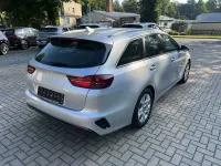 Gebraucht Kia Ceed Sportswagon Vision 140 PS (102 kW) 2024 (kcs) sparklingsilber met. Kombi