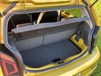 Gebraucht VW e-up! 60 kW (82 PS) 2017 Gelb Kleinwagen