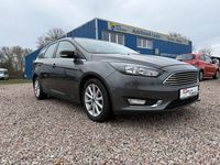 Gebraucht Ford Focus Titanium 125 PS (91 kW) 2016 Grau Kombi