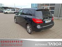 Gebraucht Mercedes B180 109 PS (80 kW) 2013 Kosmosschwarz  metalliclack Van / Kleinbus