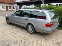 Gebraucht Mercedes E320 Avantgarde 224 PS (164 kW) 1998 Silber Limousine