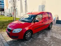 Gebraucht Skoda Roomster 70 PS (51 kW) 2008 Rot Van / Kleinbus