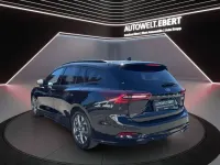 Gebraucht Ford Focus ST-Line X 116 PS (85 kW) 2025 Schwarz Limousine