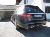 Gebraucht Mercedes C250 204 PS (150 kW) 2018 Blau Kombi