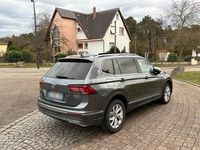 Gebraucht VW Tiguan Allspace 190 PS (139 kW) 2018 Grau SUV