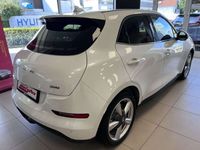 Gebraucht Ora Funky Cat 300 Pro 125 kW (171 PS) 2024 Moonlight white metallic Kleinwagen