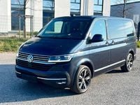 Usado VW Multivan 199 HP (146 kW) 2020 Azul Monovolume