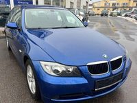 Gebraucht BMW 318 Advantage 143 PS (105 kW) 2008 Blau Limousine
