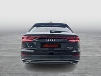 Gebraucht Audi Q8 Ambiente 286 PS (210 kW) 2023 Mythosschwarz metallic SUV