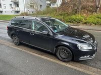 Gebraucht VW Passat Highline 140 PS (102 kW) 2014 Schwarz Kombi