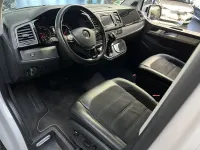 Gebraucht VW Multivan 204 PS (150 kW) 2017 Weiß Van / Kleinbus