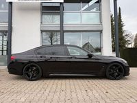 Gebraucht BMW 740 Performance 258 PS (189 kW) 2016 Schwarz Limousine