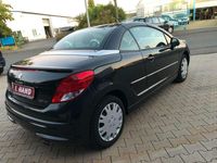 Gebraucht Peugeot 207 CC Active 120 PS (88 kW) 2013 Schwarz metallic Cabrio