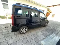 Gebraucht Peugeot TePee Family 114 PS (83 kW) 2012 Schwarz Kombi