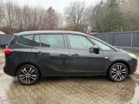 Gebraucht Opel Zafira Tourer Edition 131 PS (96 kW) 2012 Schwarz Van / Kleinbus