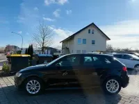 Gebraucht Audi A3 e-tron Comfort 102 PS (75 kW) 2017 Schwarz Kleinwagen