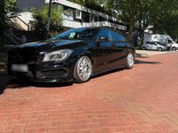 Gebraucht Mercedes CLA250 Shooting Brake 211 PS (155 kW) 2015 Schwarz Kombi