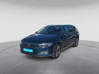 Gebraucht VW Passat Elegance 150 PS (110 kW) 2023 Aquamarinblau metallic Kombi