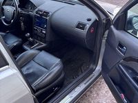 Gebraucht Ford Mondeo Ghia 131 PS (96 kW) 2007 Silber Limousine