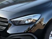 Gebraucht Mercedes eCitan Progressive 89 kW (122 PS) 2024 Loparitschwarz metallic Kombi