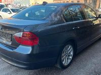 Gebraucht BMW 320 170 PS (125 kW) 2008 Limousine