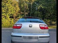 Gebraucht Seat Leon 105 PS (77 kW) 2004 Silber Kleinwagen