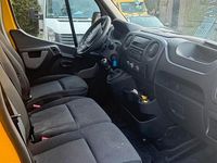 Gebraucht Renault Master 136 PS (100 kW) 2018 Gelb Van