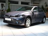 Gebraucht VW Polo Style 95 PS (69 kW) 2024 Rauchgrau metallic Kleinwagen
