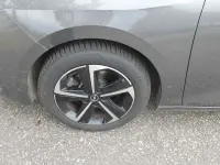 Gebraucht Opel Astra 131 PS (96 kW) 2025 Grau Kleinwagen