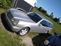 Gebraucht Mercedes E230 Elegance 150 PS (110 kW) 1996 Silber Kombi
