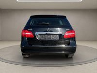 Gebraucht Mercedes B180 109 PS (80 kW) 2014 Schwarz Van / Kleinbus