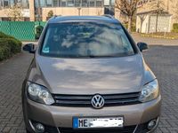 Gebraucht VW Golf Plus Cross Trendline 105 PS (77 kW) 2012 Braun Van / Kleinbus