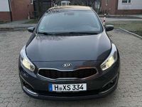 Second-hand Kia Ceed 135 CP (99 kW) 2016 Gri Hatchback