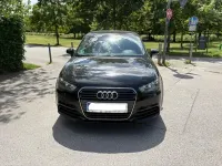 Gebraucht Audi A1 Attraction 86 PS (63 kW) 2011 Schwarz Kleinwagen