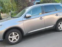 Gebraucht Mitsubishi Outlander 150 PS (110 kW) 2016 Silber SUV
