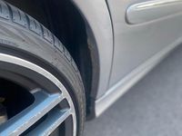 Gebraucht Mercedes E240 Avantgarde 177 PS (130 kW) 2004 Silber Limousine