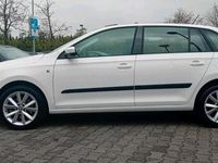 Gebraucht Skoda Rapid 115 PS (84 kW) 2013 Weiß Kleinwagen
