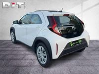 Gebraucht Toyota Aygo Edition 72 PS (52 kW) 2024 Schneeweiß (metallic) Kleinwagen