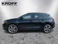 Gebraucht Opel Grandland X Elegance 136 PS (100 kW) 2023 Lackierung schwarz perla nera/ SUV