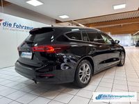 Gebraucht Ford Focus Titanium X 116 PS (85 kW) 2024 Schwarz Kombi