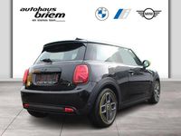 Gebraucht Mini Cooper SE Hatch 135 kW (184 PS) 2023 Schwarz Kleinwagen